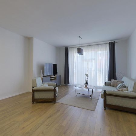 Shon Apartment Old Town Bratislava Esterno foto
