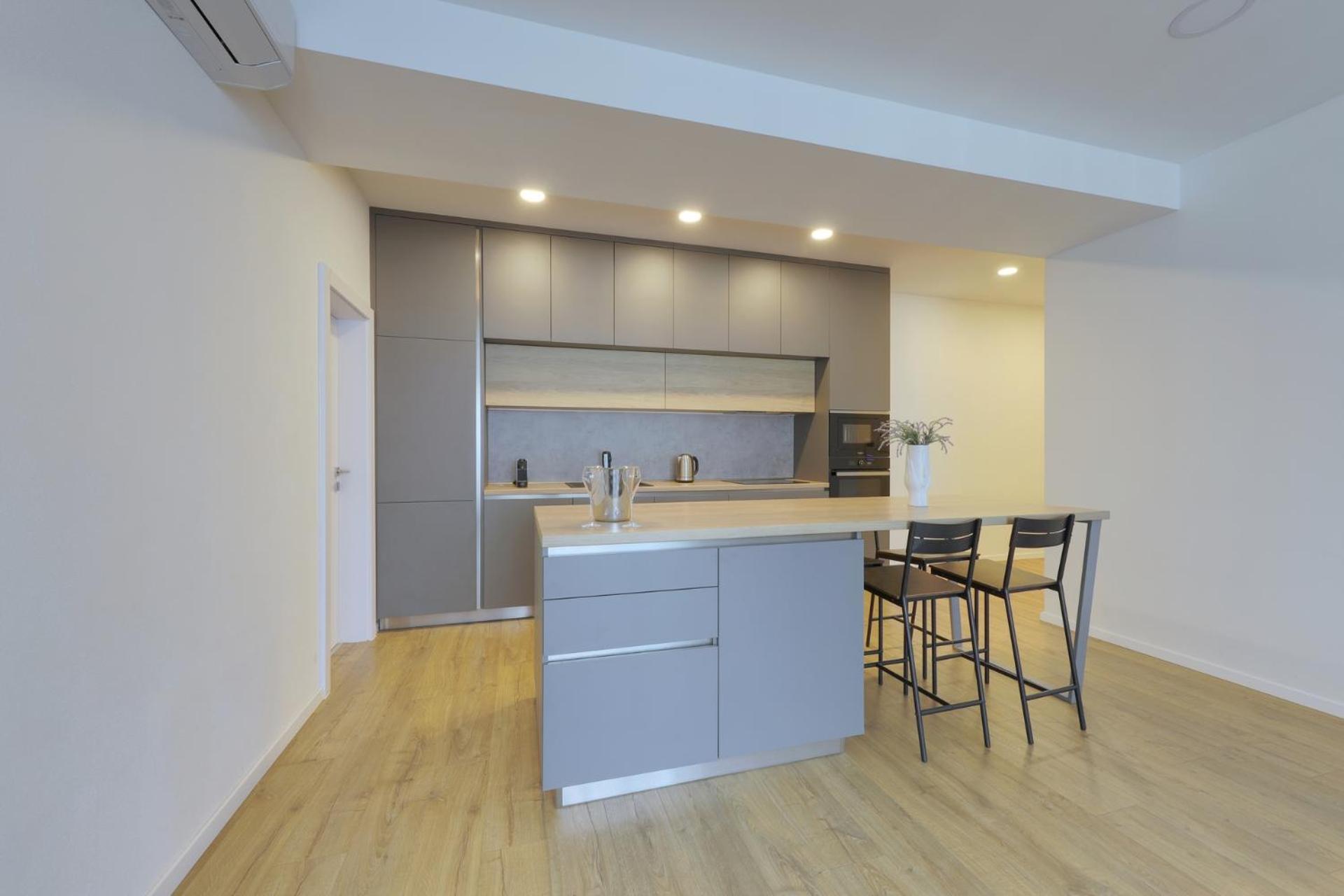 Shon Apartment Old Town Bratislava Esterno foto